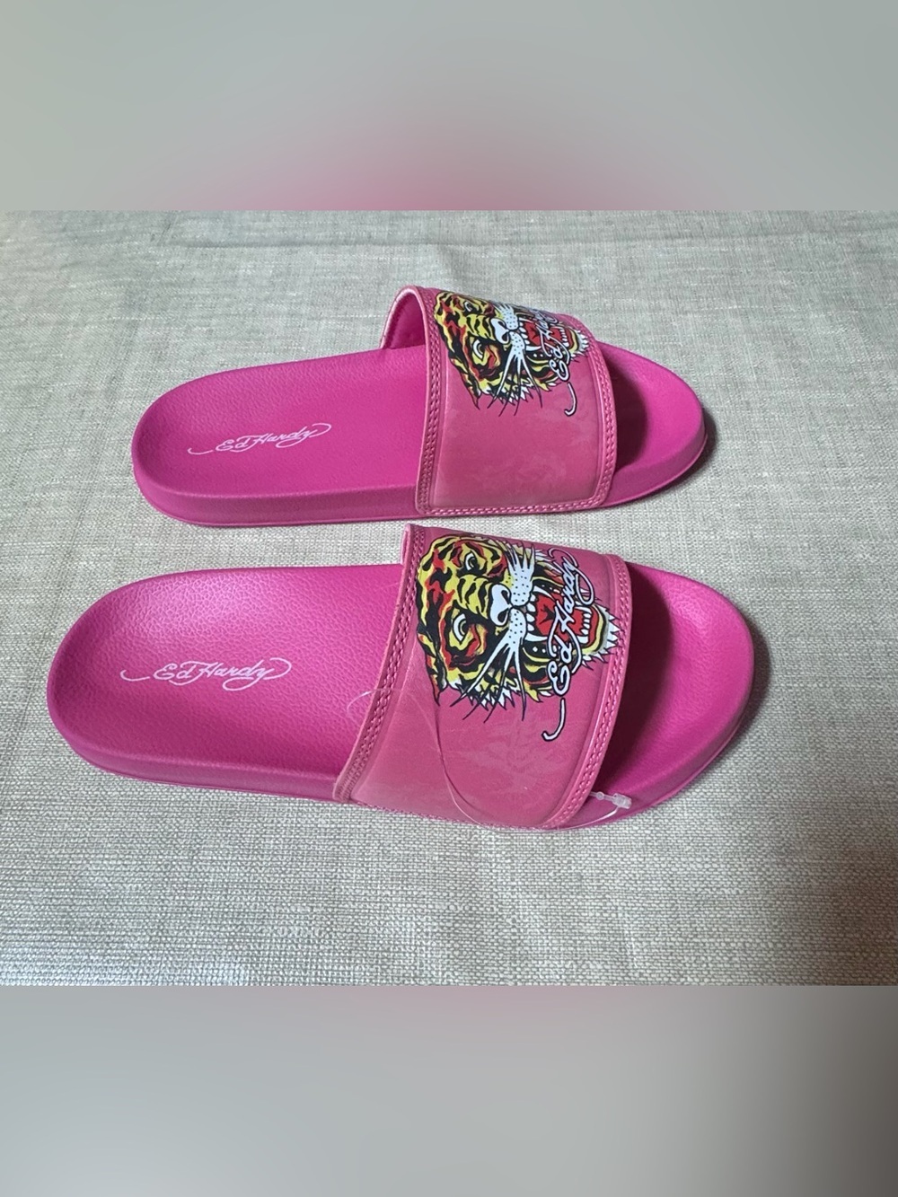 Ed Hardy Hot Pink Tiger Slide Sandals Size 4” - Picture 2 of 7